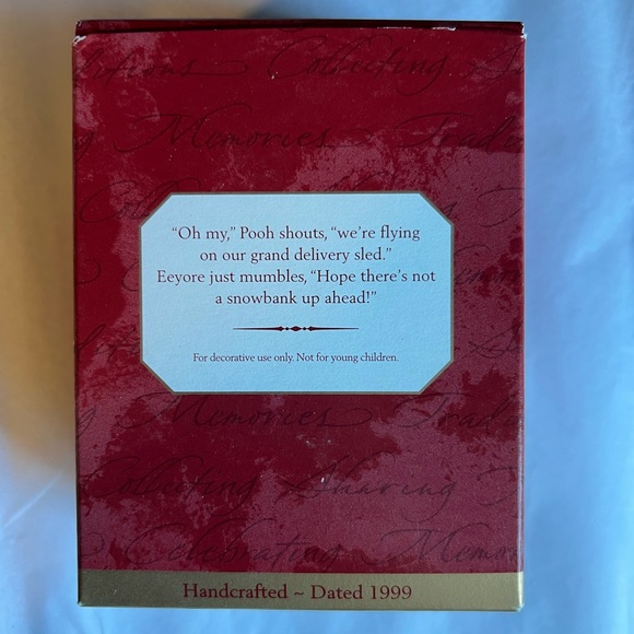 Hallmark Keepsake Ornament Presents from Pooh - Picture 2 of 10